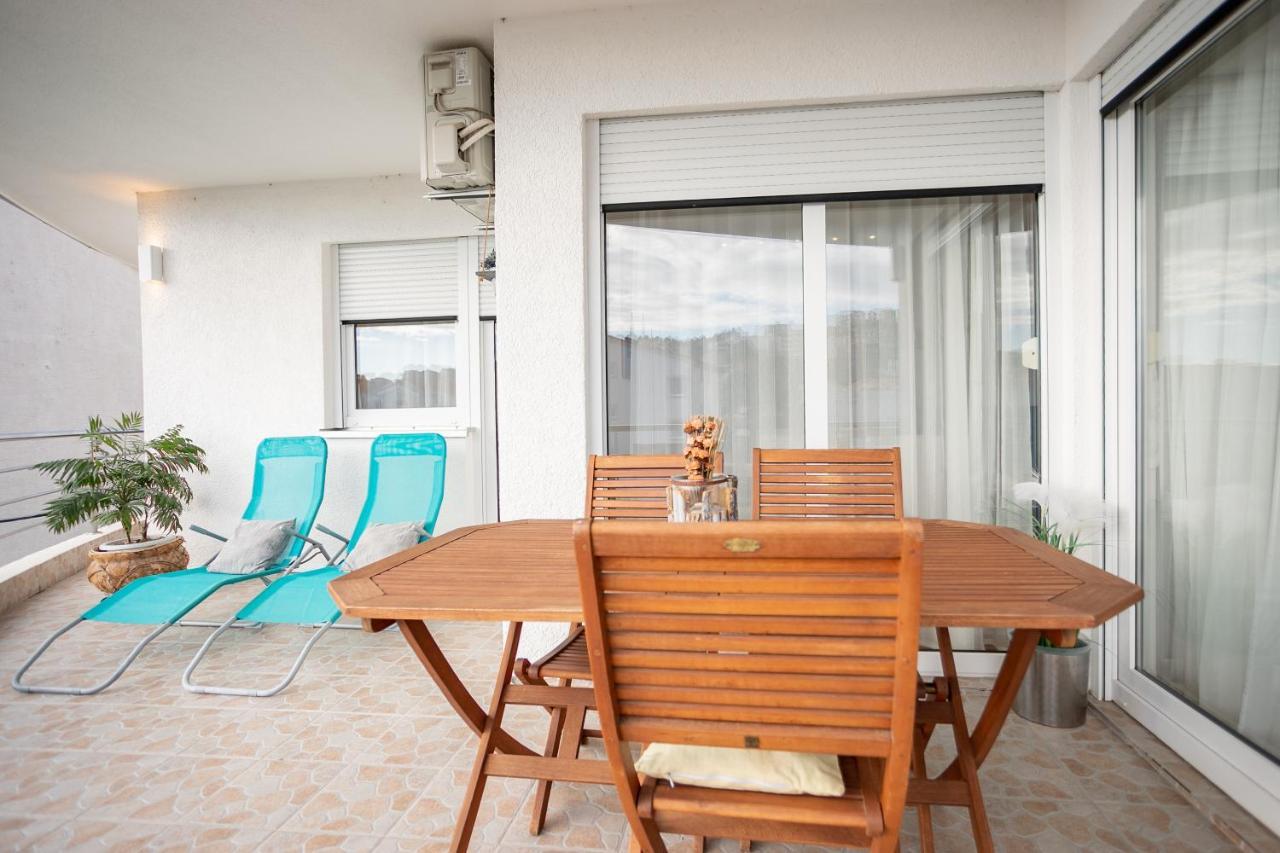 Apartman Aqua Подстрана Экстерьер фото